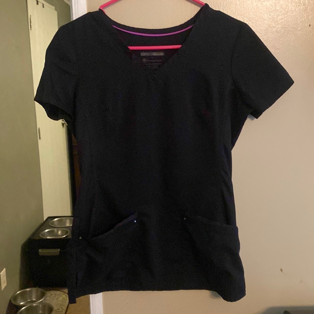 Black Purple Label Yoga scrub top. Size XS